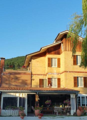 Sasso Bianco (Albergo Ristorante Bar)